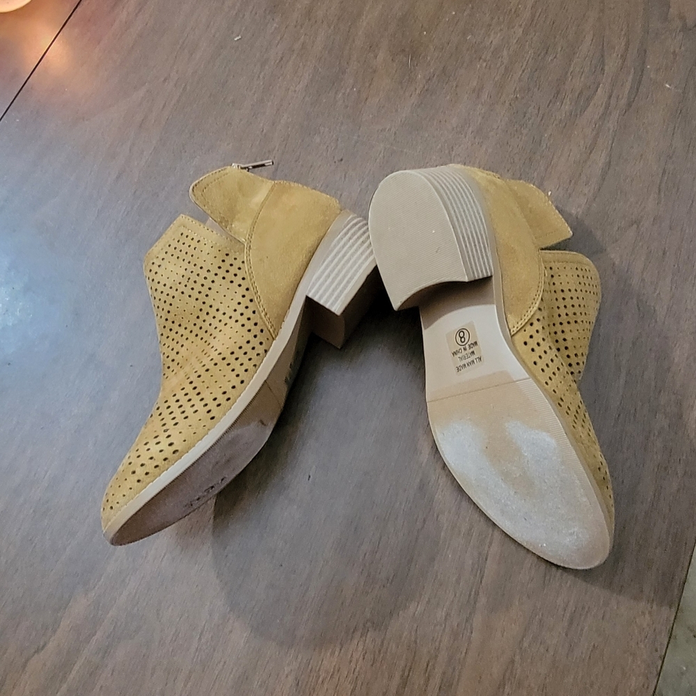 Ankle Brown Boots Mesh with Zipper Closure